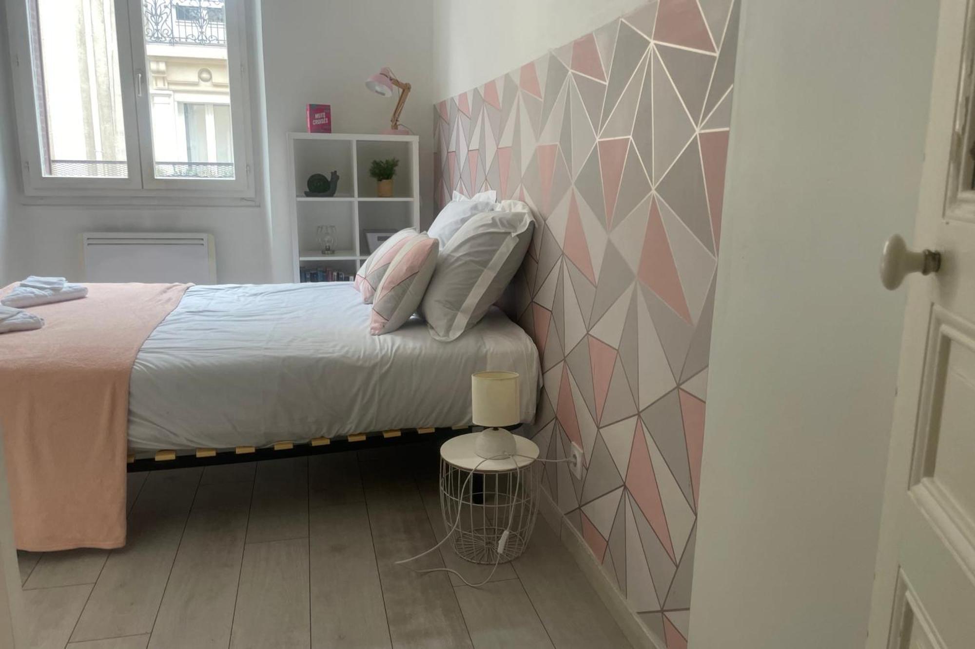 #B3 Light Pink T2 Near Jaures Estacade Luminous Grenoble Exterior foto